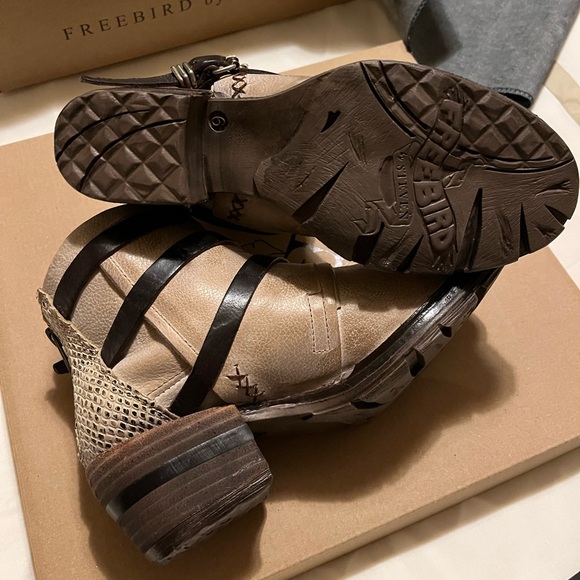 🍃💕NIB Steve Madden Freebird Leather Ankle Boot - Picture 12 of 15